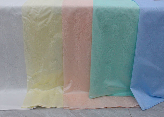 tissu piquant de taie d'oreiller imprimé par polyester 100% de tissu de matelas blanc de largeur de 230cm