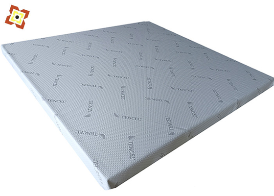 Le matelas tricoté de jacquard a piqué le tissu en bambou modal d'oreiller de mémoire de fibre de polyester de tissu