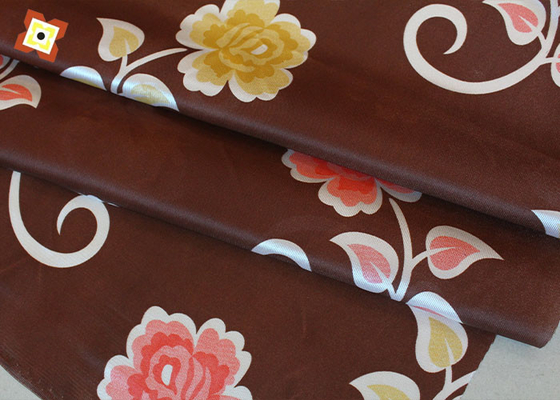 La chaîne 100% de polyester a tricoté la larme imprimée de tissu piquée par matelas résistante