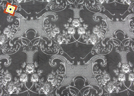 le lien de tissu du pongé du polyester 150GSM a teint le logo adapté aux besoins du client tricoté par chaîne de Matt imprimé
