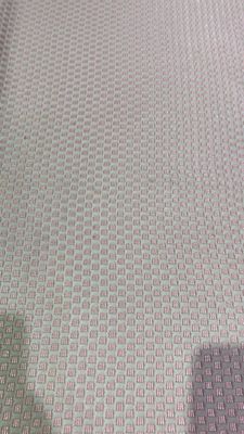 Le jacquard imperméable du polyester 200gsm tissent la largeur du tissu 2.4m