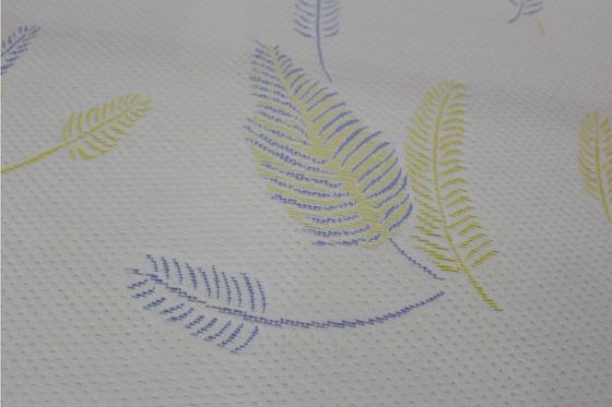 Anti tissu de matelas de jacquard de polyester de larme de RoHS avec le modèle de feuille