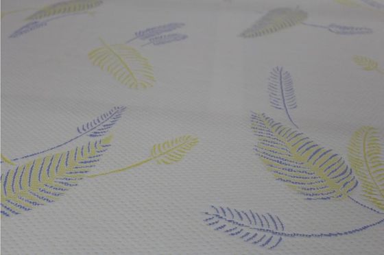 Anti tissu de matelas de jacquard de polyester de larme de RoHS avec le modèle de feuille
