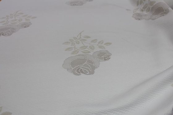 Tissu de tricotage de jacquard étanche à l'humidité du polyester 200gsm avec Rose Pattern Printed